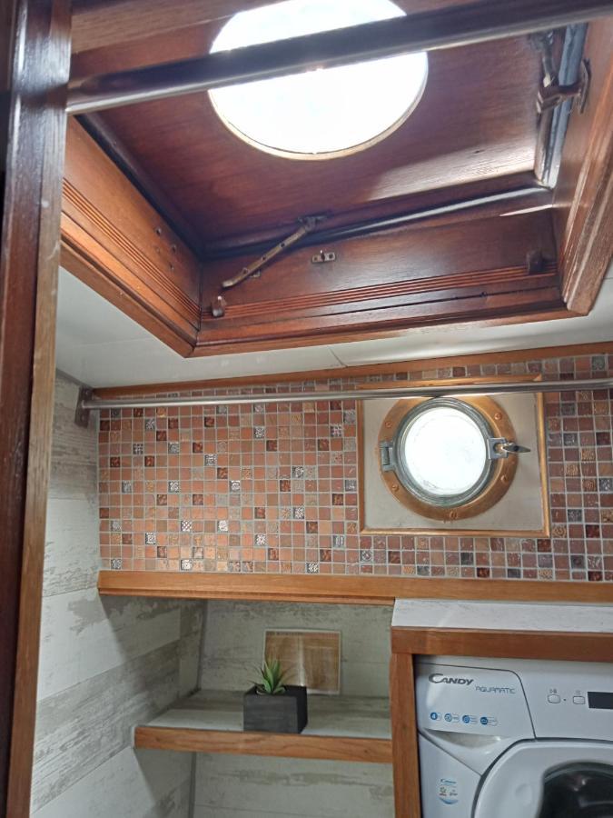 מלון גרואיסאן Bateau De Pirates מראה חיצוני תמונה