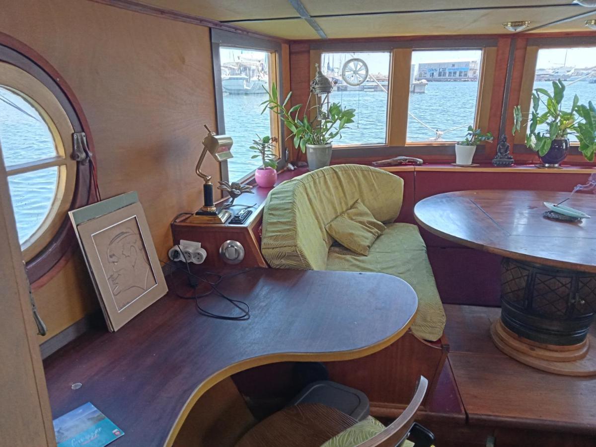 מלון גרואיסאן Bateau De Pirates מראה חיצוני תמונה
